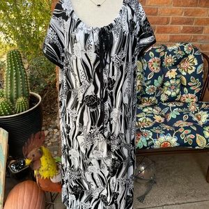 Peggy Lou • Vintage • 1960’s • Black/ White • Floral • Women • L/X-Large • Dress